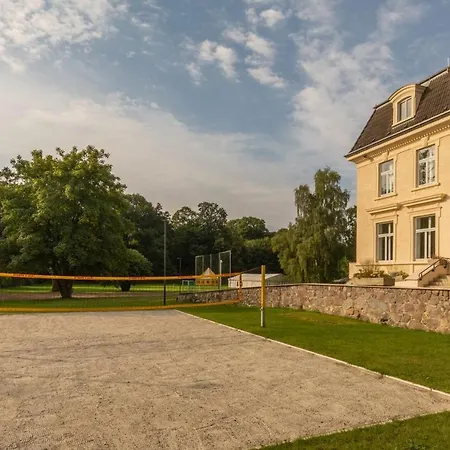 Apartment Ferienhaus Am Leizener Schloss *
