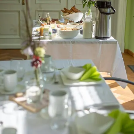Ferienhaus Am Leizener Schloss Apartment *